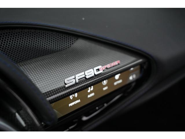 Ferrari SF90 Spider