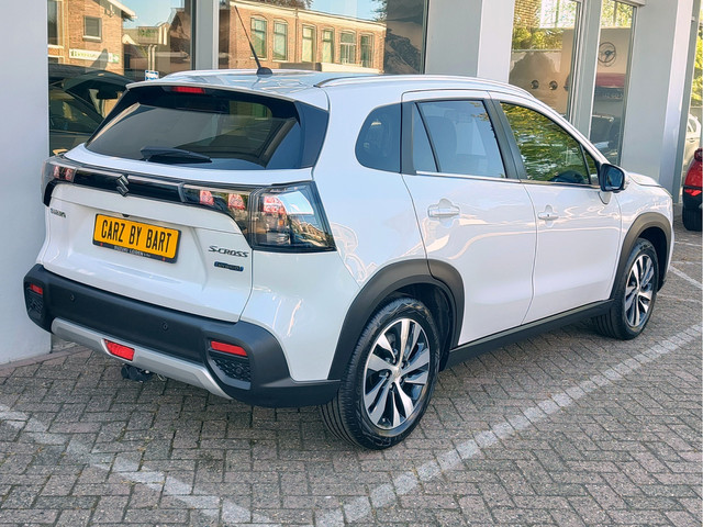 Suzuki S-Cross