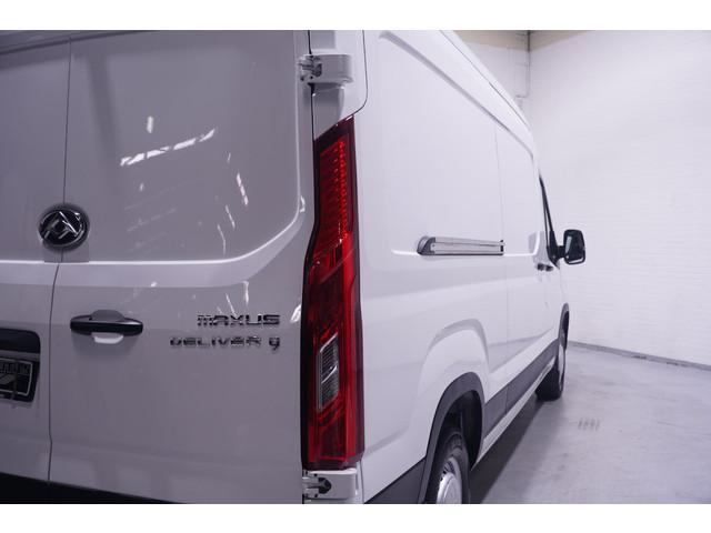 Maxus Deliver9