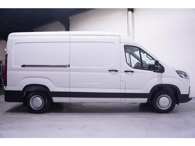 Maxus Deliver9