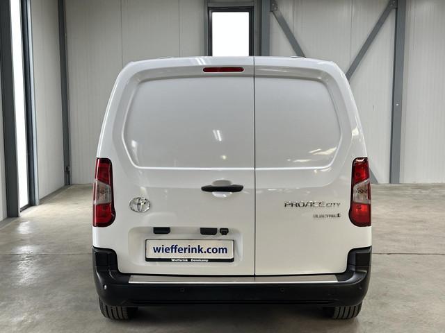 Toyota pro-ace
