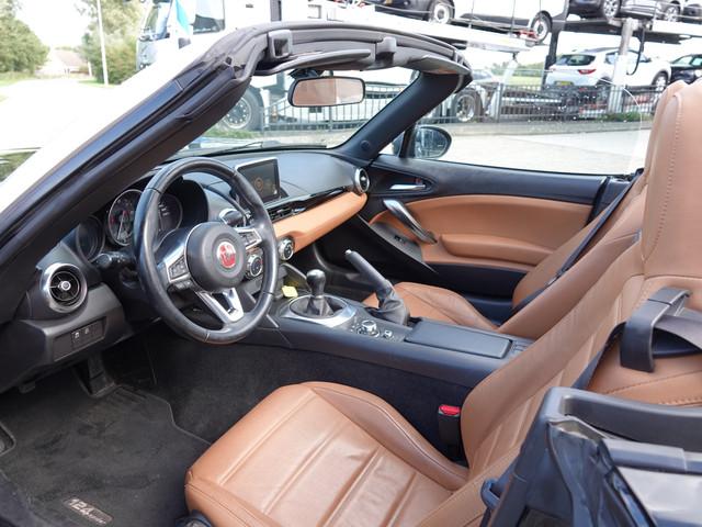 Fiat 124 Spider