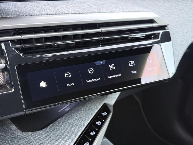 Peugeot E-3008