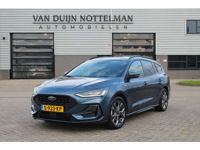 Ford Focus 2023 Hybride