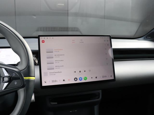 Lynk & Co 02