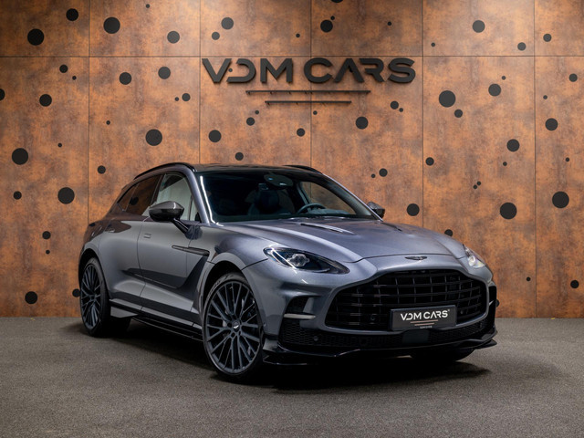 Aston Martin DBX