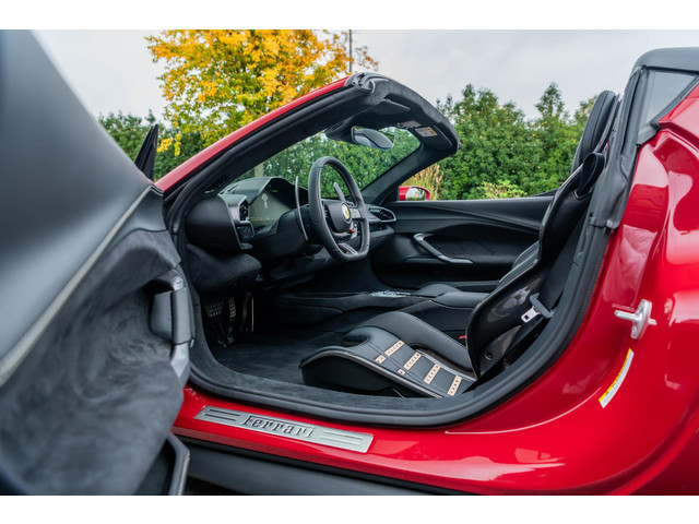 Ferrari 296