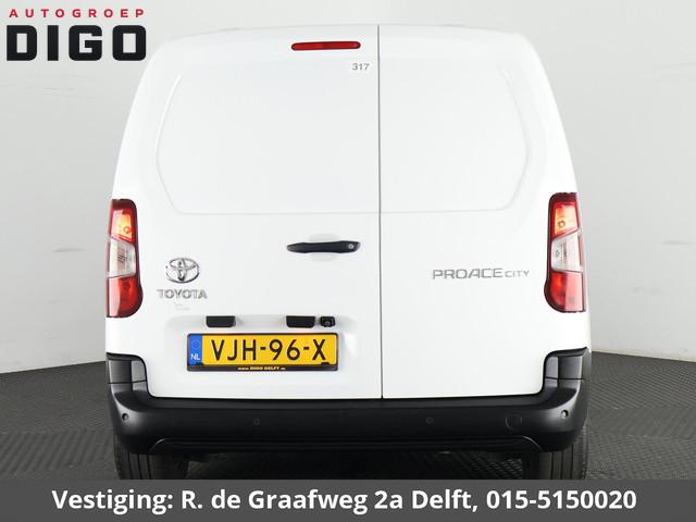 Toyota pro-ace