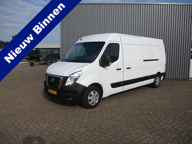 Nissan NV400