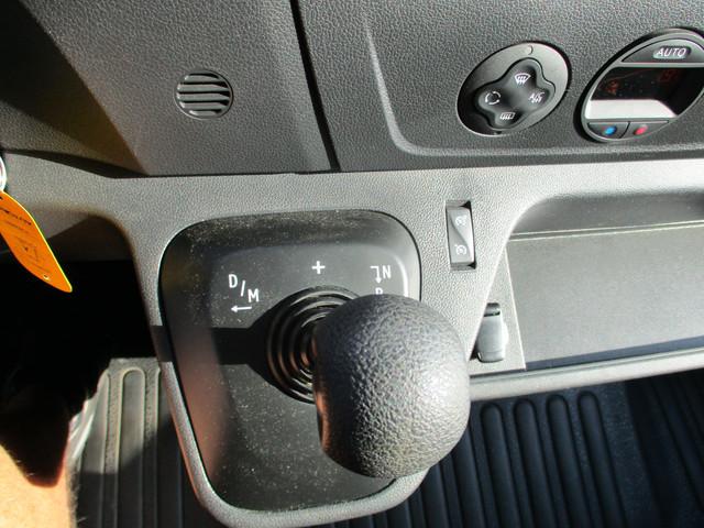 Nissan NV400