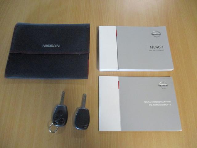 Nissan NV400
