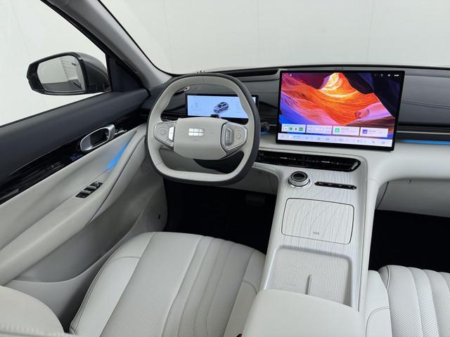 Geely E5