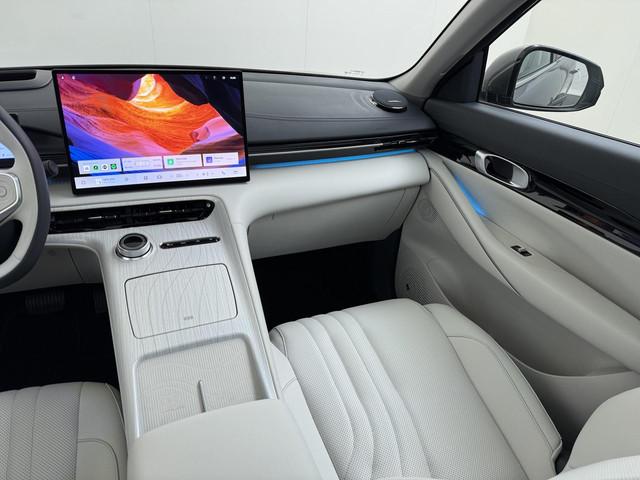 Geely E5