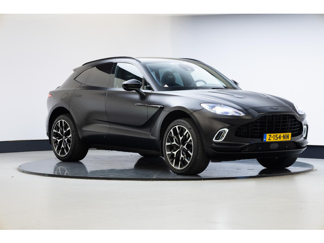 Aston Martin DBX