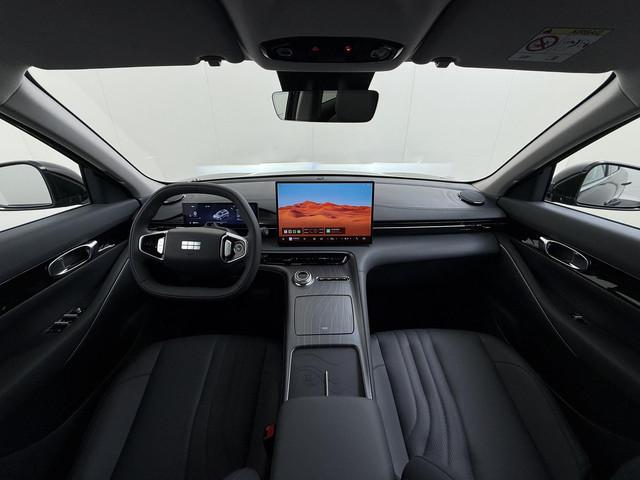 Geely E5