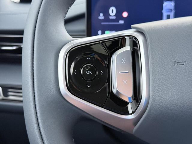 Geely E5