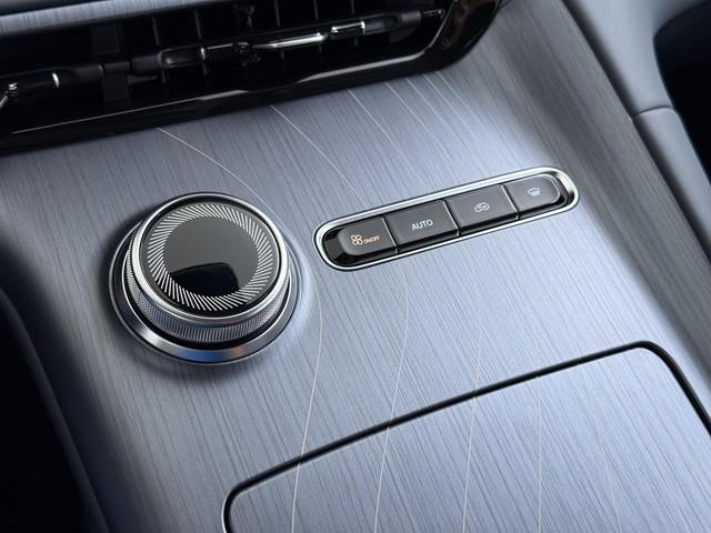 Geely E5