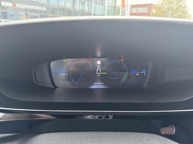 Peugeot E-308