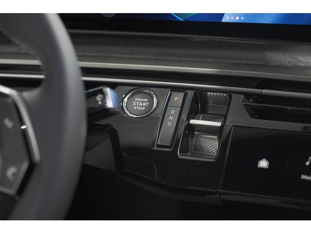 Peugeot E-3008