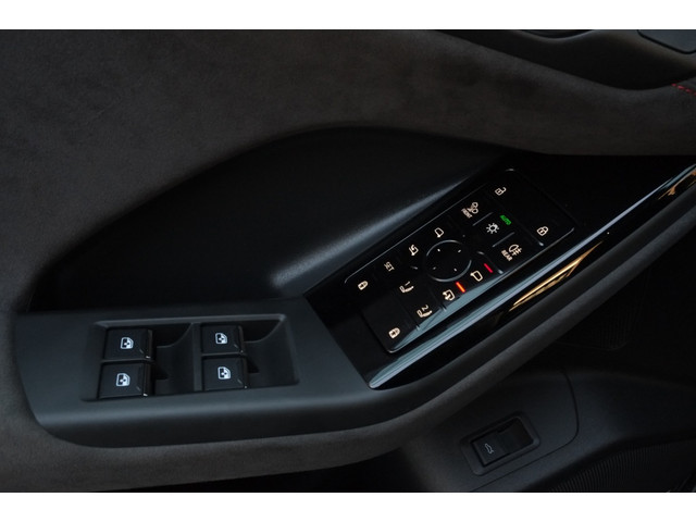 Audi SQ6 e-tron