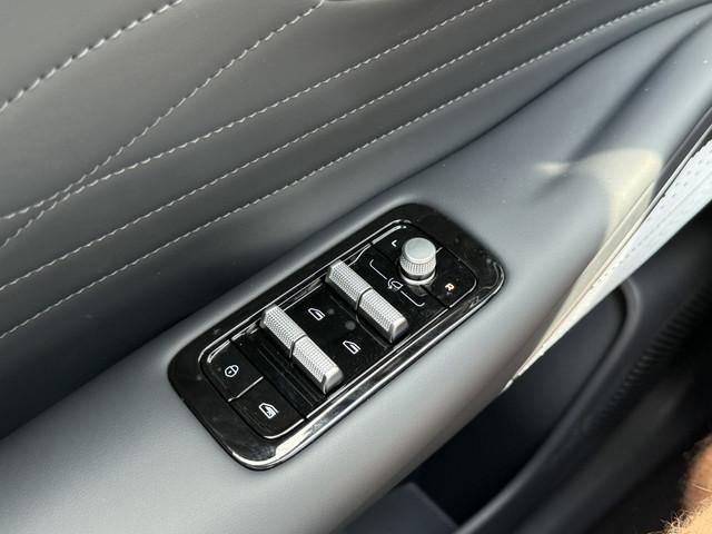 Geely Starray EM-i