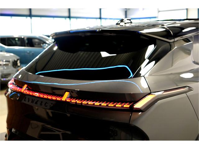 Lynk & Co 08