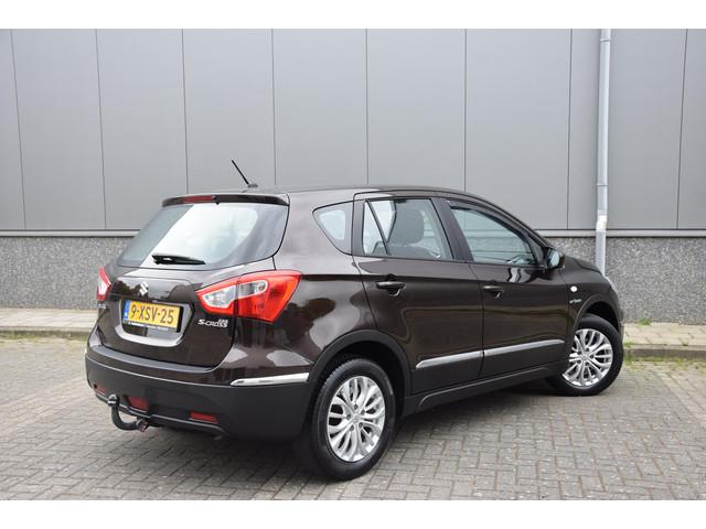 Suzuki S-Cross