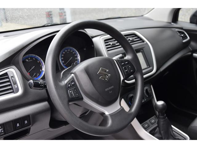 Suzuki S-Cross