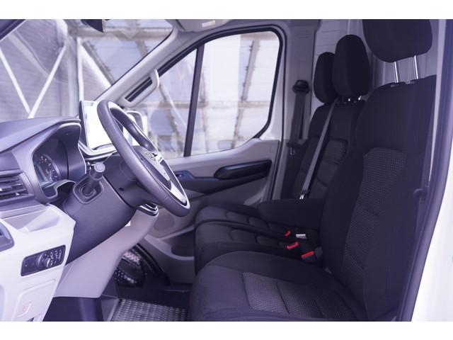 Maxus Deliver9
