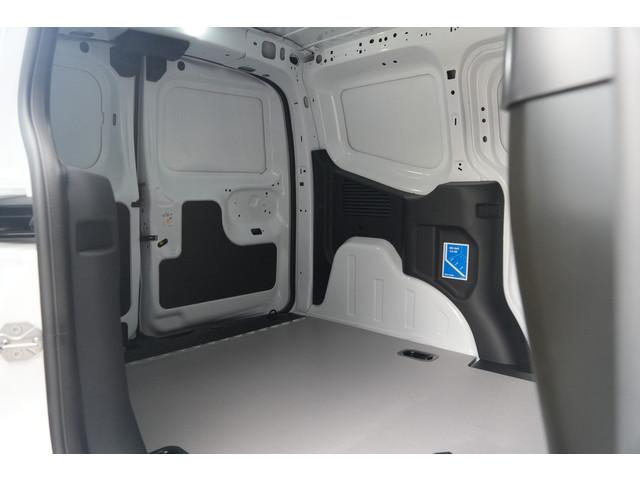 Ford E-Transit Courier