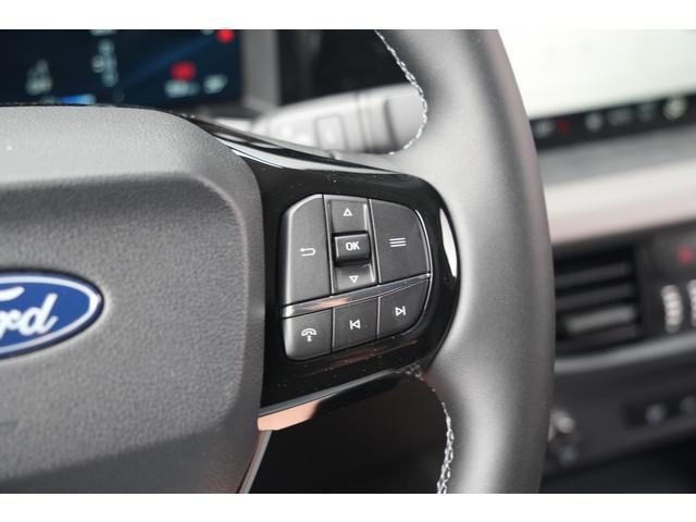 Ford E-Transit Courier