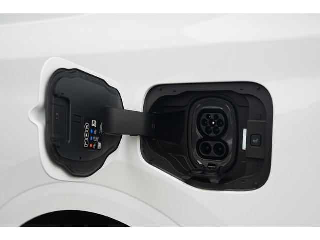 Ford E-Transit Courier