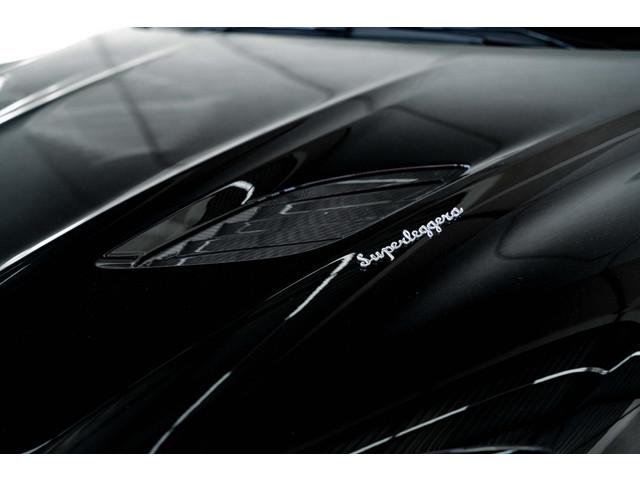 Aston Martin DBS