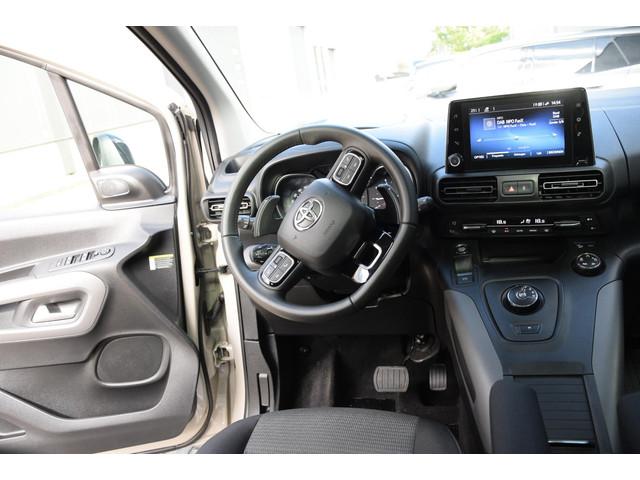 Toyota pro-ace