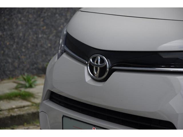 Toyota pro-ace