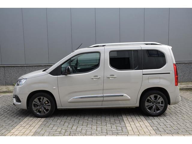 Toyota pro-ace