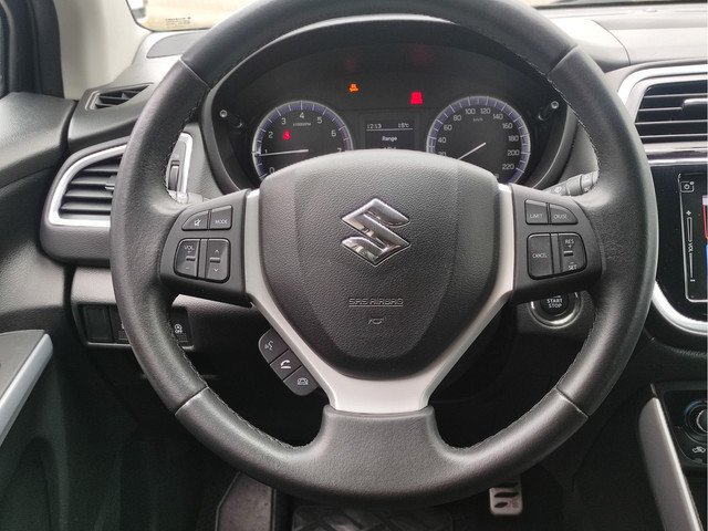 Suzuki S-Cross