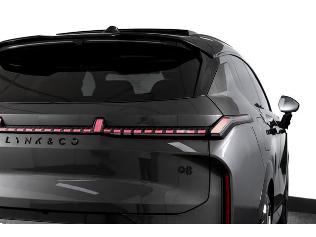 Lynk & Co 08