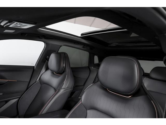Lynk & Co 08
