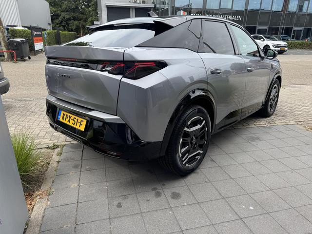 Peugeot E-3008