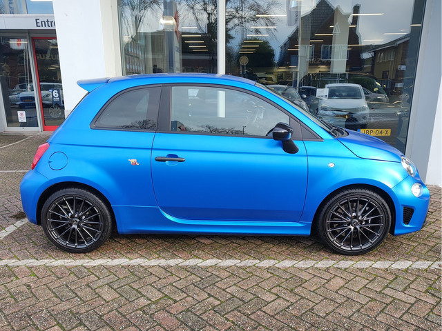 Abarth 695