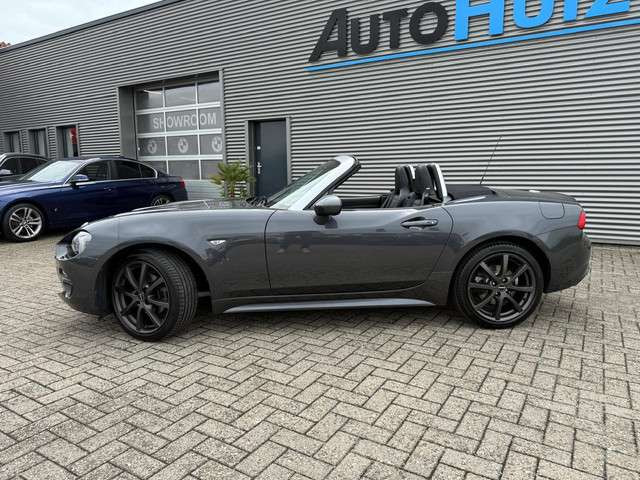 Fiat 124 Spider