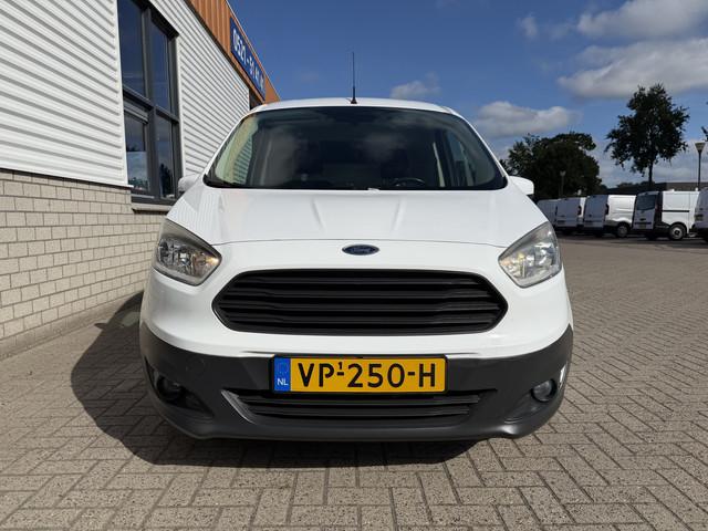 Ford Transit Courier