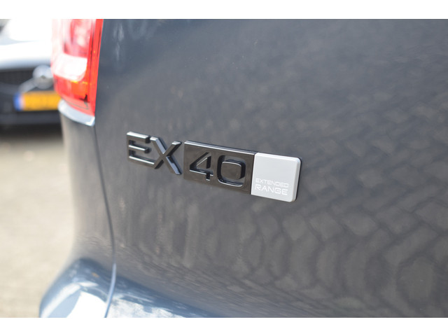 Volvo EX40