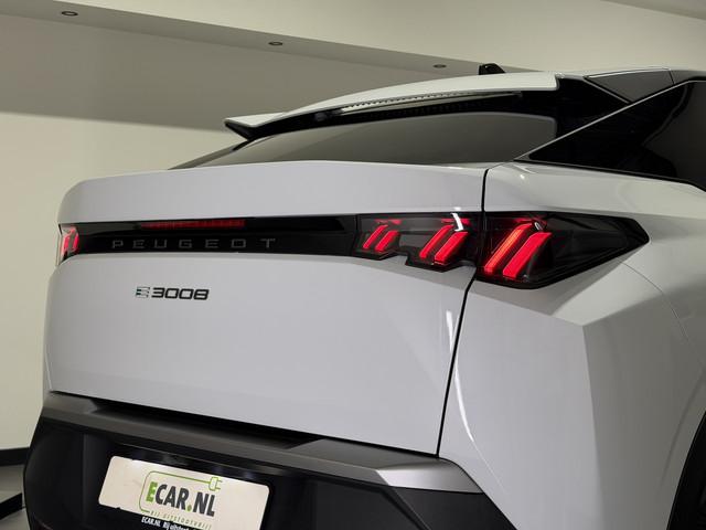 Peugeot E-3008