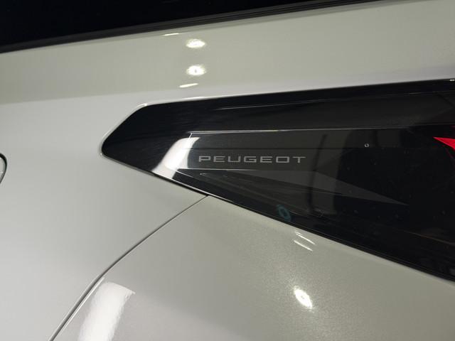 Peugeot E-3008