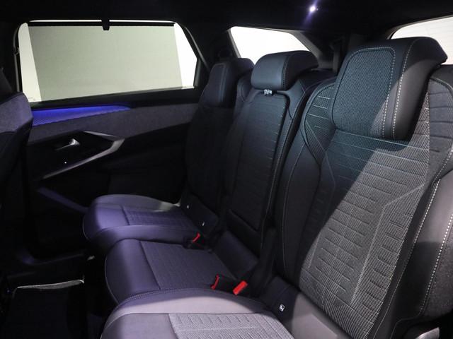 Peugeot E-5008