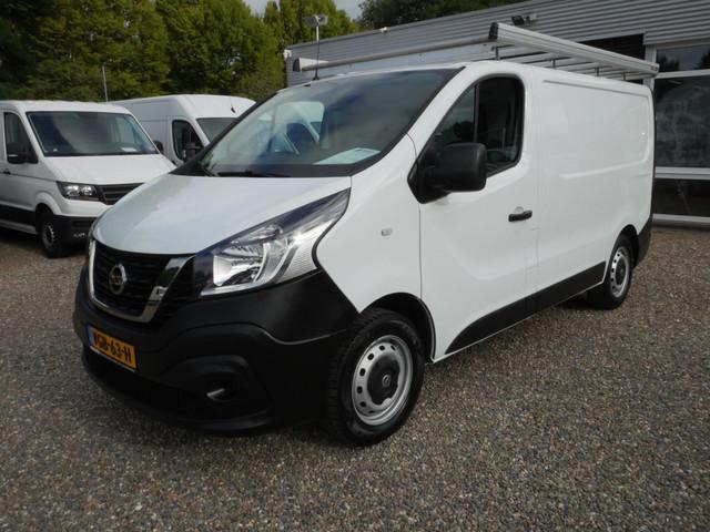 Nissan NV300