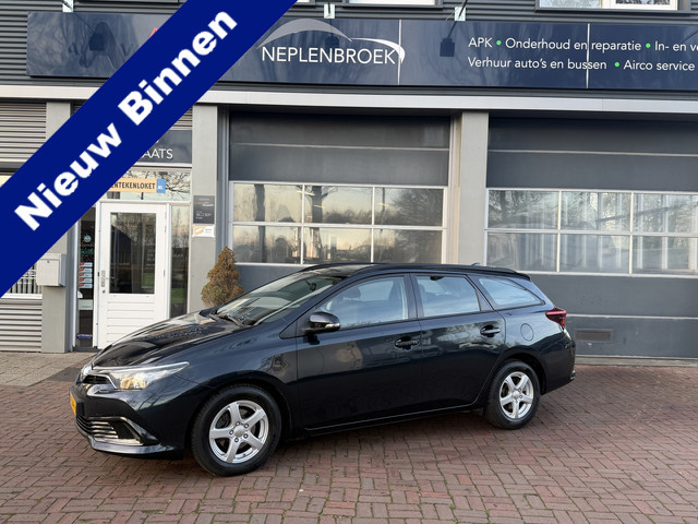 Toyota Auris 2015 Benzine