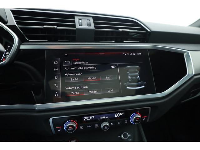 Audi RSQ3